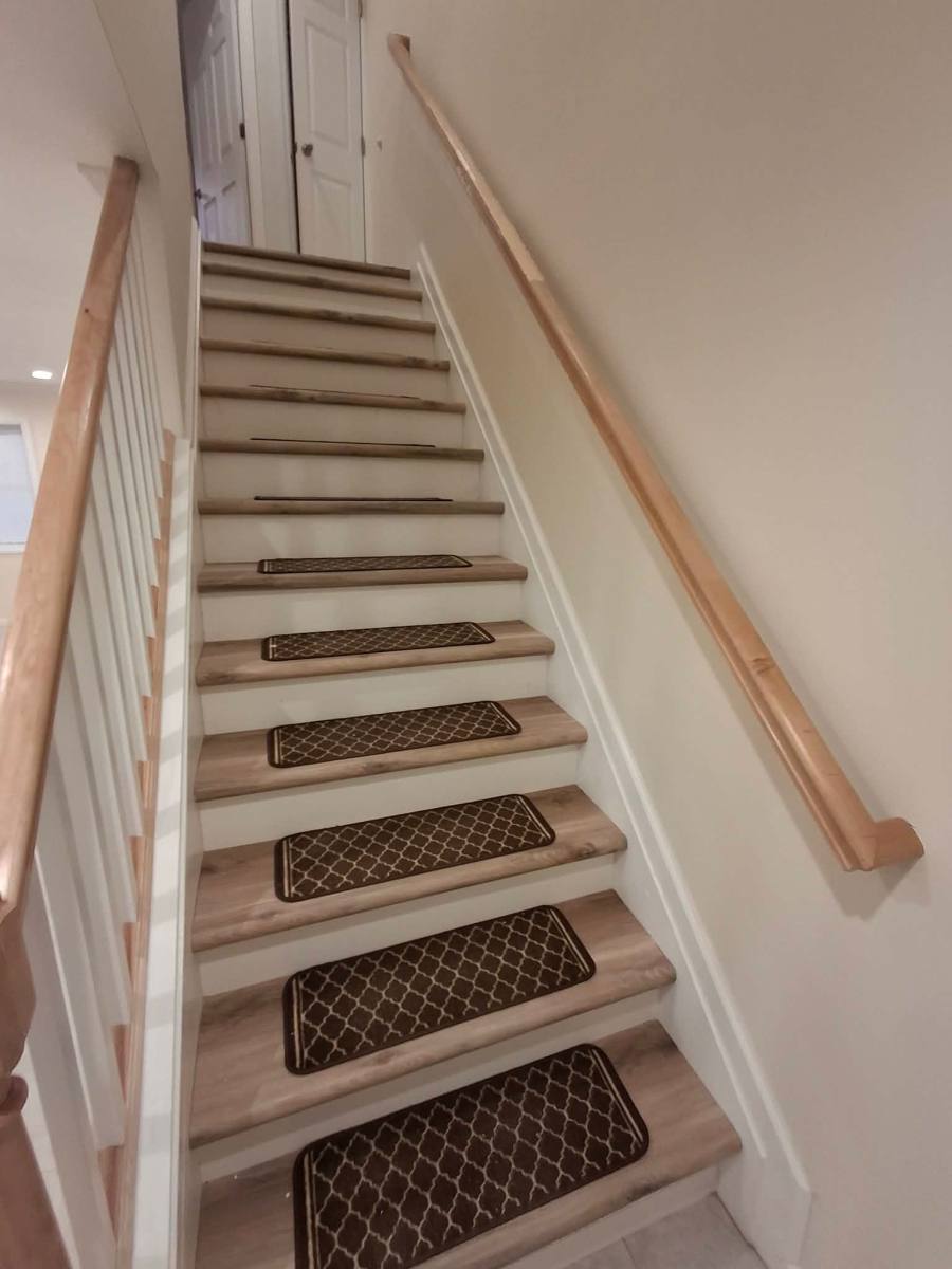 Townhouse for rent at 49 Hillside Ave, Sayreville, NJ 08872