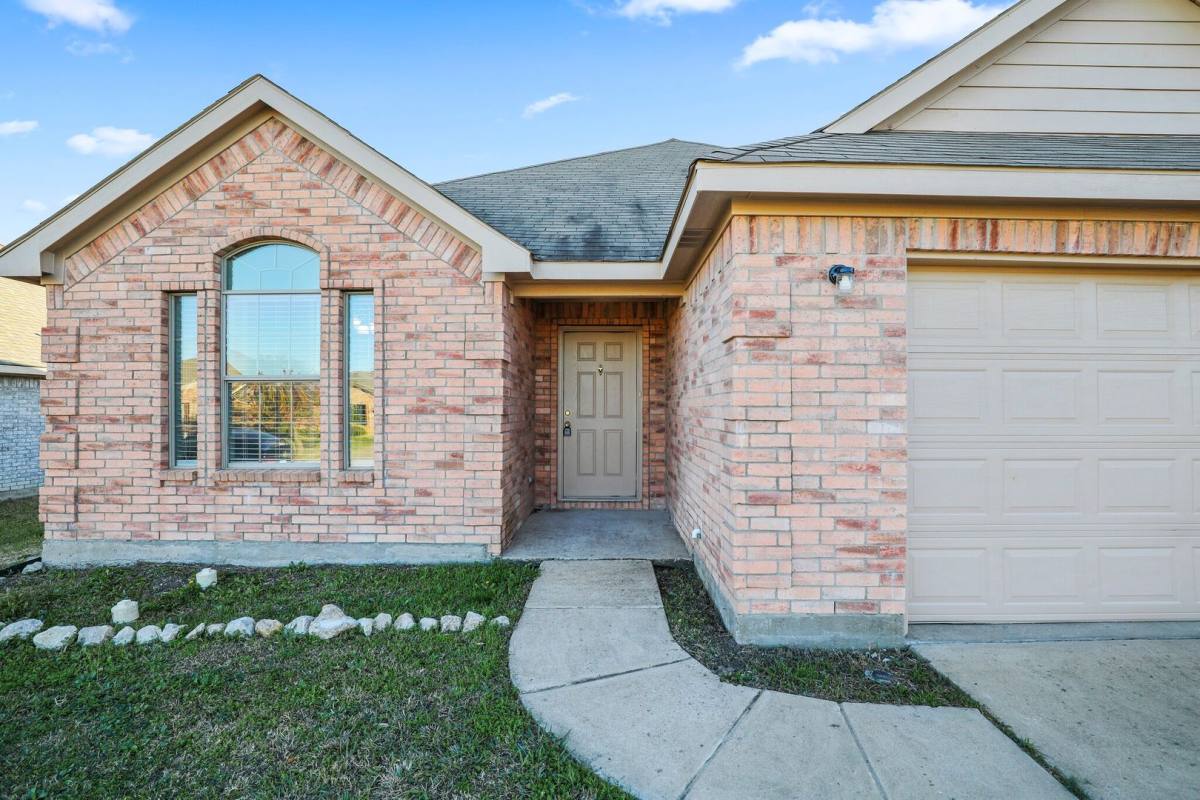 House for rent at 119 Magnolia St, Anna, TX 75409