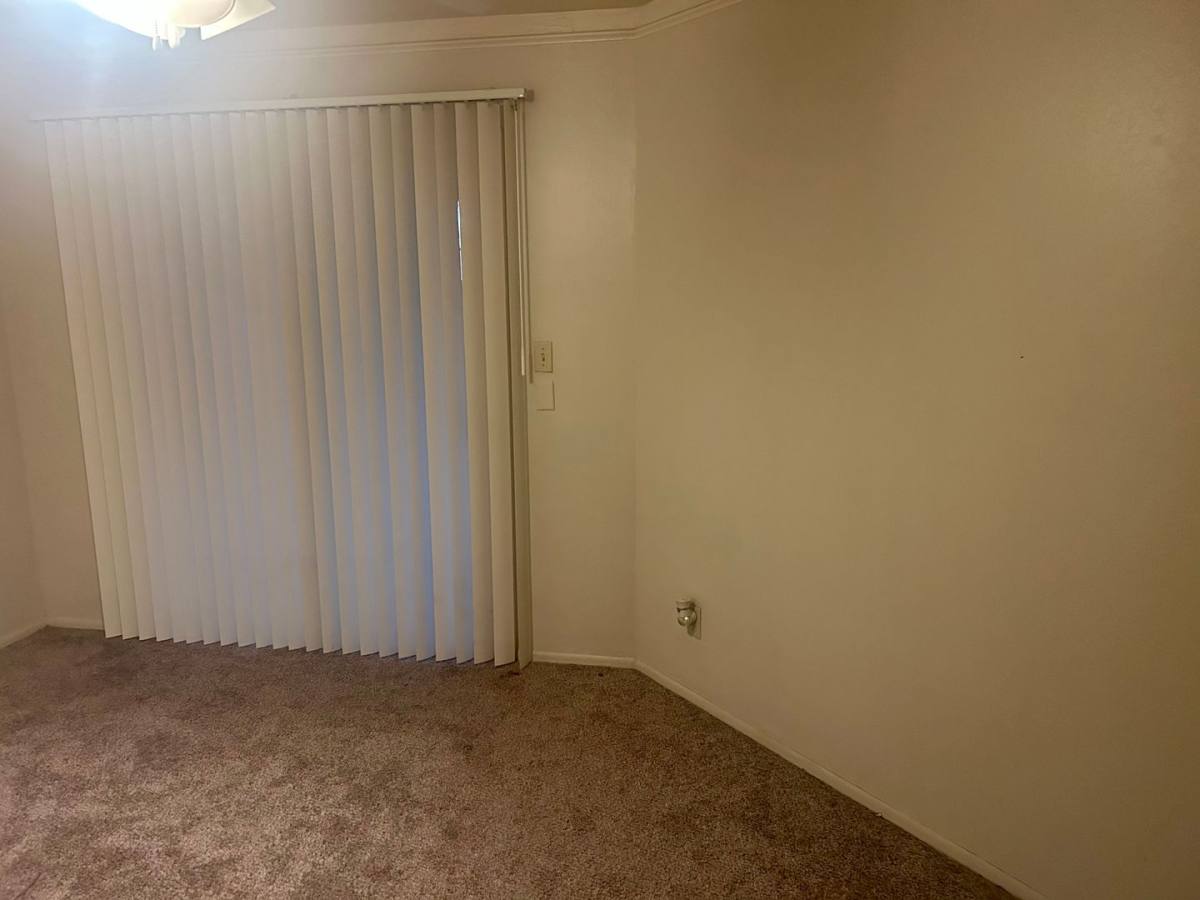 Apartment for rent at 953 Lupin Ave, Chico, CA 95973