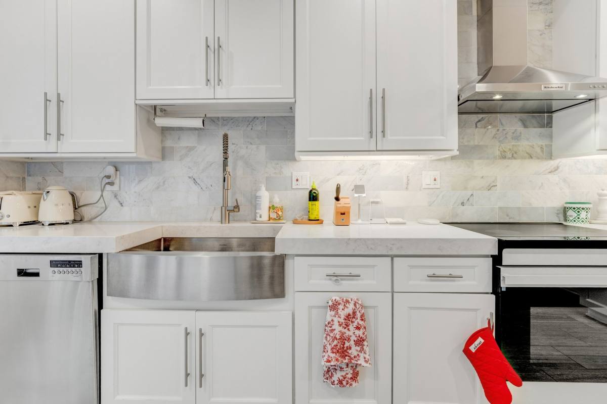 Townhouse for rent at 10219 Aspen Willow Dr, Fairfax, VA 22032