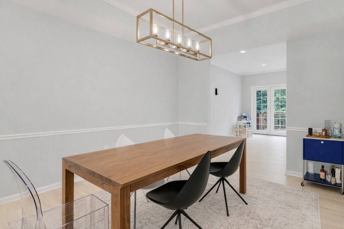 Townhouse for rent at 10219 Aspen Willow Dr, Fairfax, VA 22032