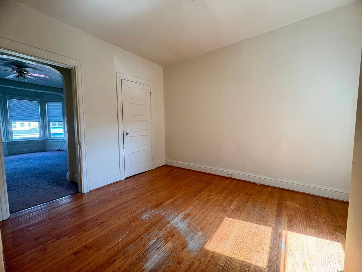 Apartment for rent at 118 S Richland Ave, York, PA 17404