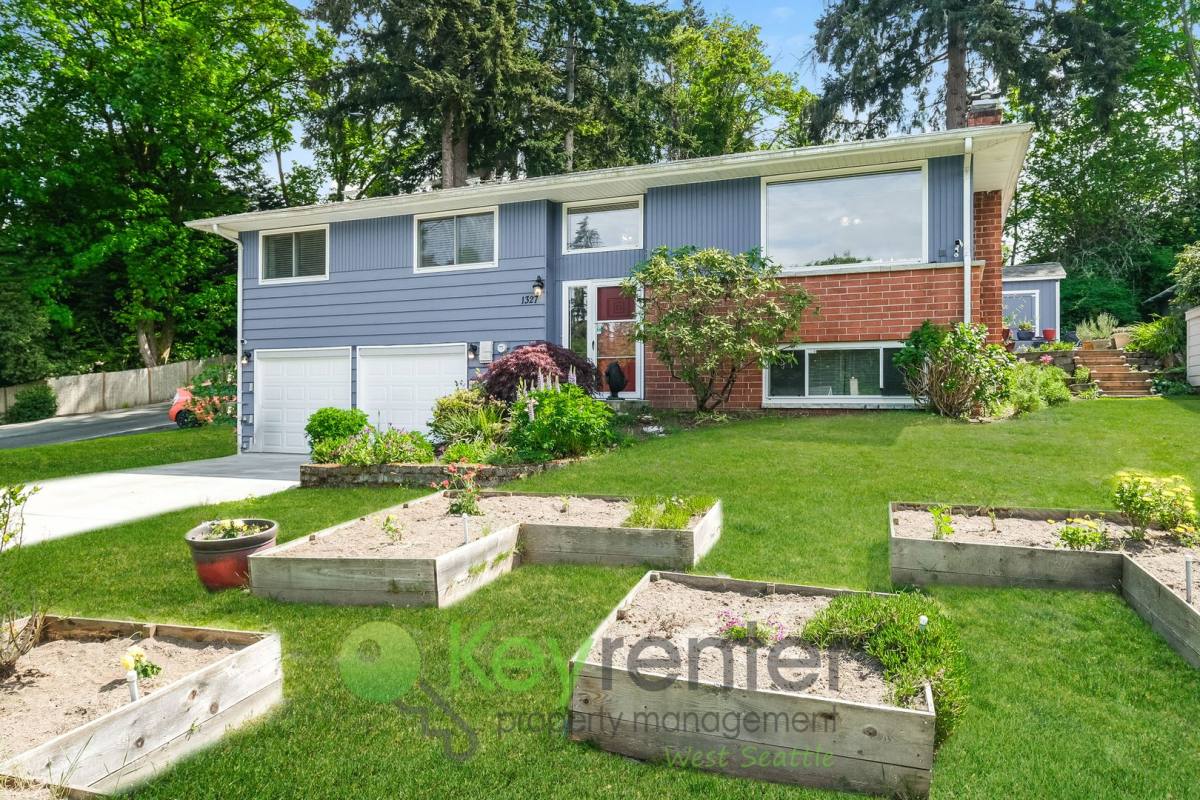 House for rent at 1327 S 232nd St #DES Moines, Seattle, WA 98198