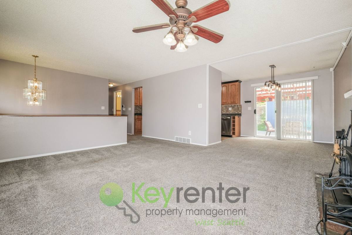 House for rent at 1327 S 232nd St #DES Moines, Seattle, WA 98198