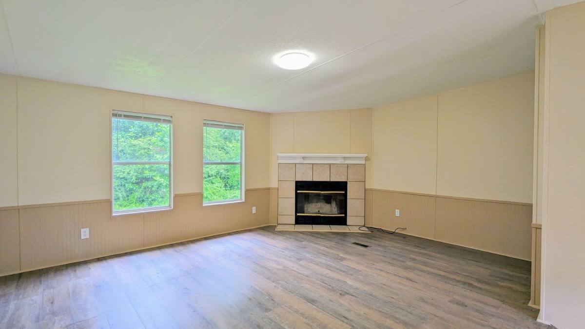 House for rent at 99 Center Grove Dr, Cleveland, GA 30528