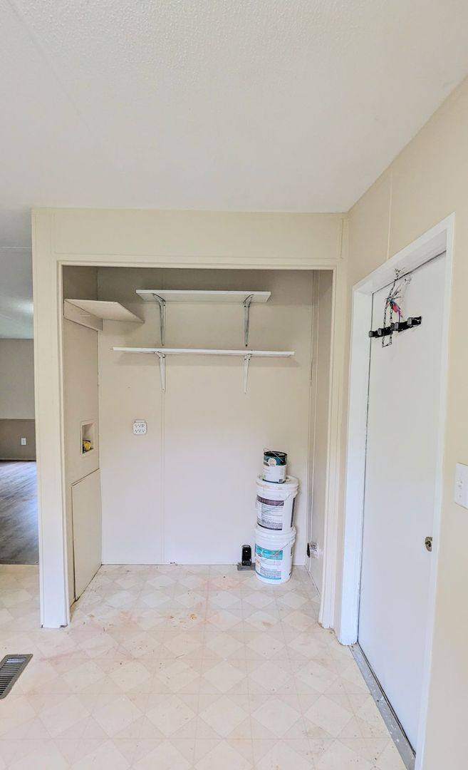 House for rent at 99 Center Grove Dr, Cleveland, GA 30528