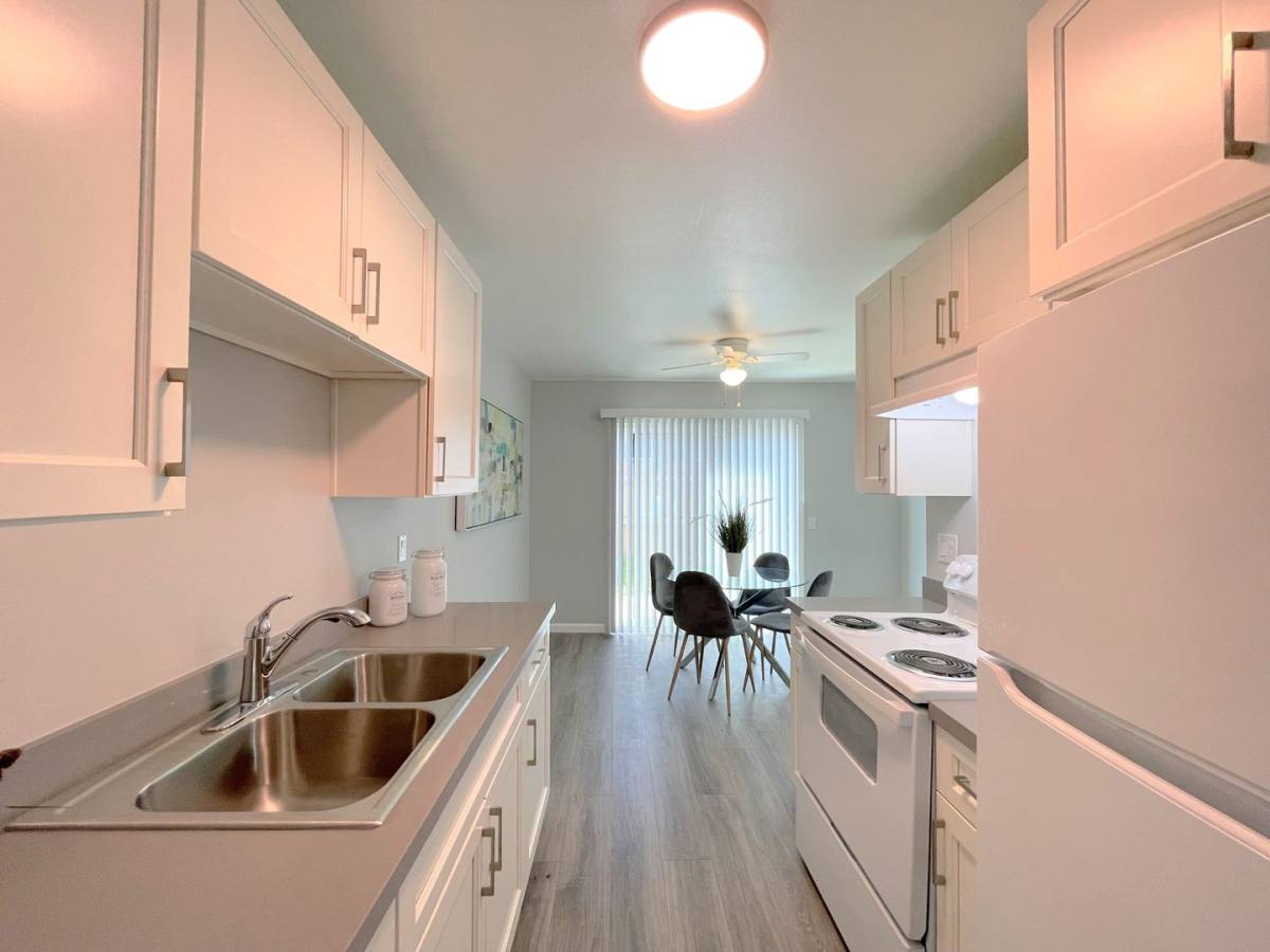 Apartment for rent at 515 Camanche Lane, Stockton, CA 95207