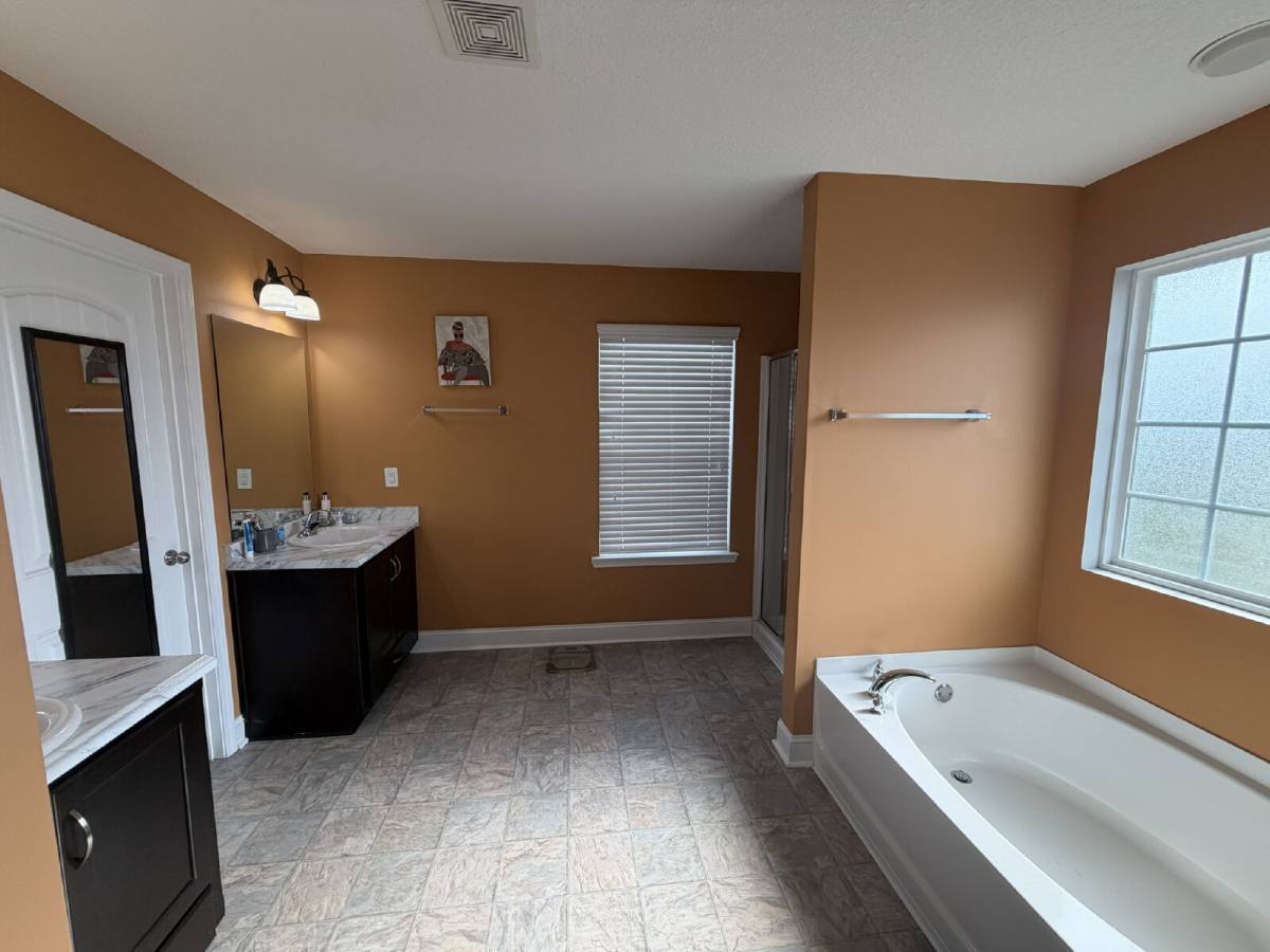 House for rent at 664 Piedmont Ave, Hinesville, GA 31313