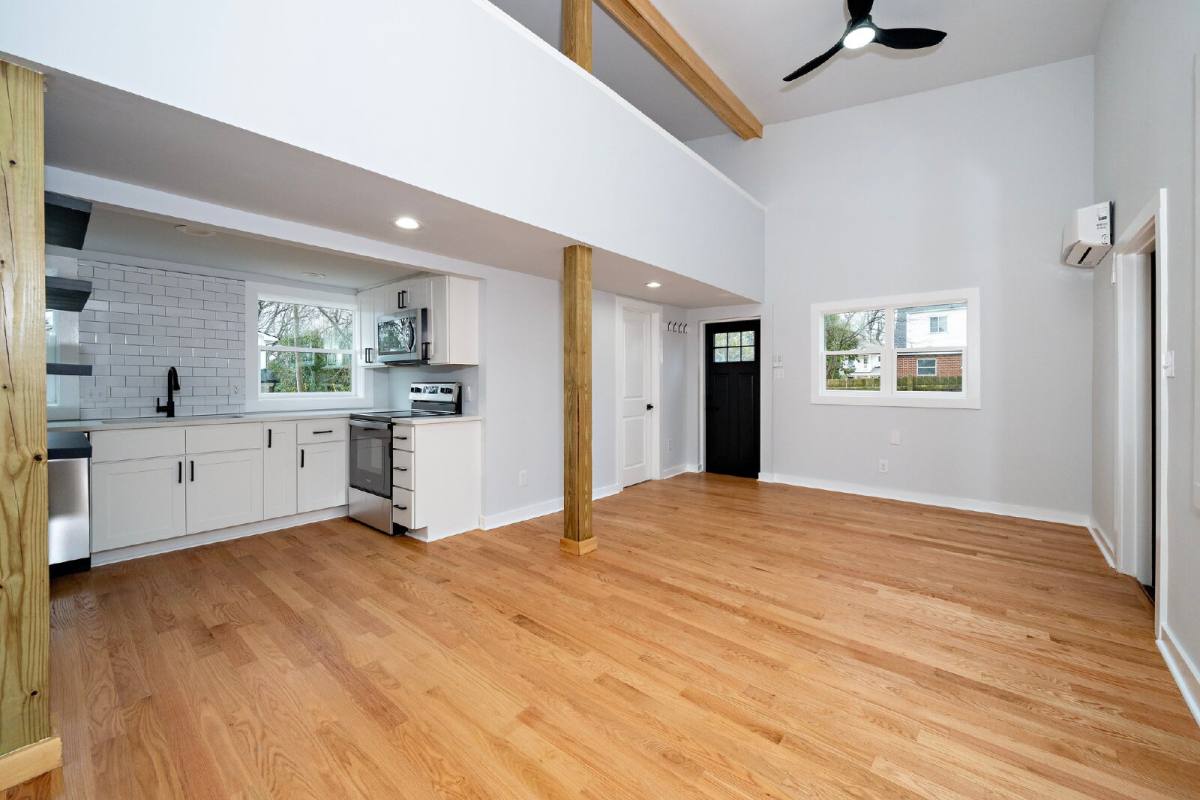 House for rent at 210 Lincoln Court, Raleigh, NC 27610