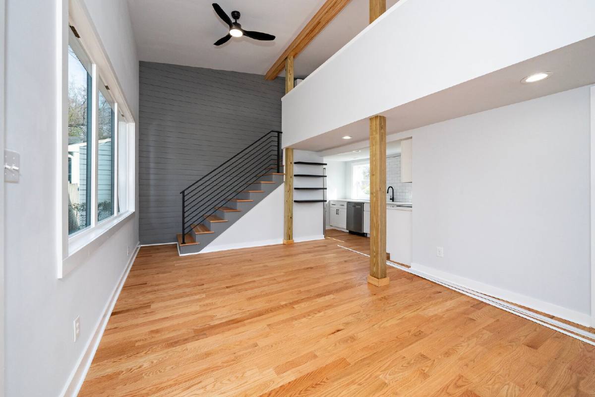 House for rent at 210 Lincoln Court, Raleigh, NC 27610