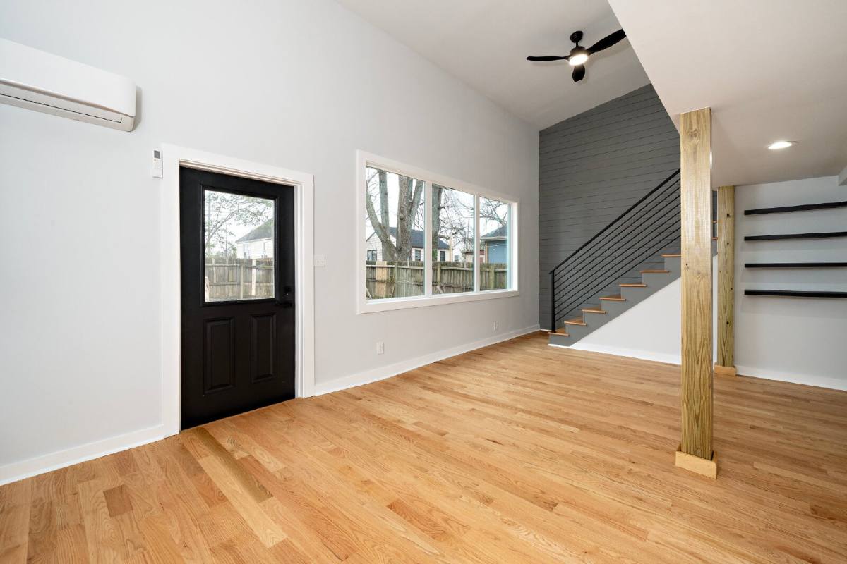 House for rent at 210 Lincoln Court, Raleigh, NC 27610