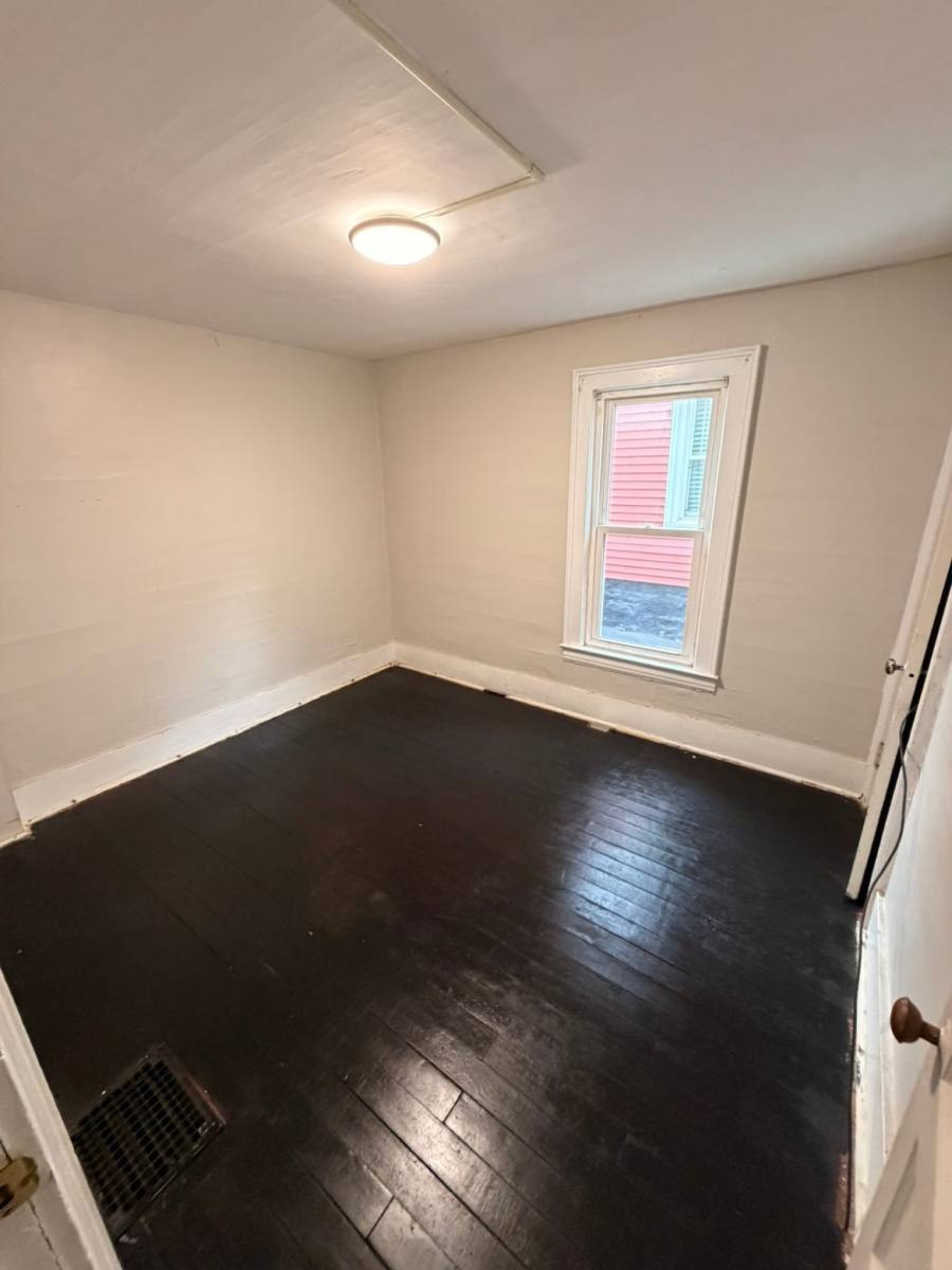 Apartment for rent at 410 Chemung St #1, Syracuse, NY 13204