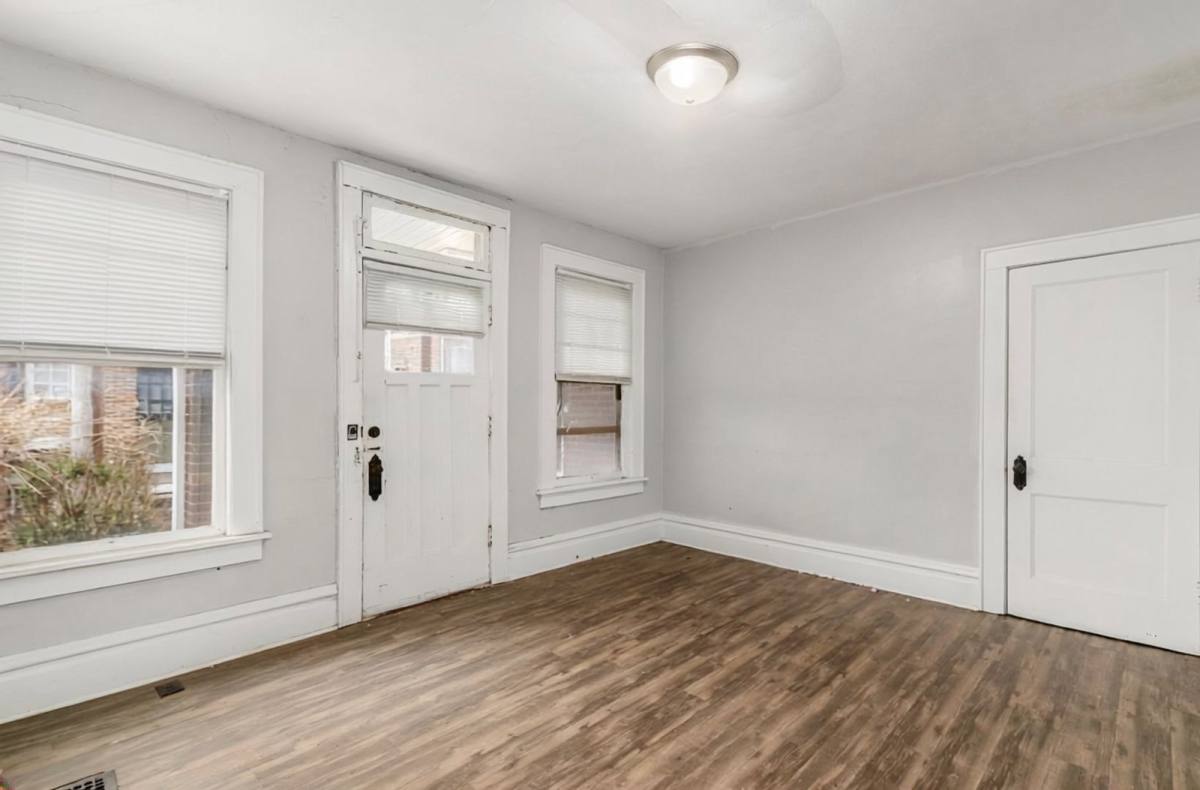 Apartment for rent at 24 E 2nd Ave #2, Columbus, OH 43201