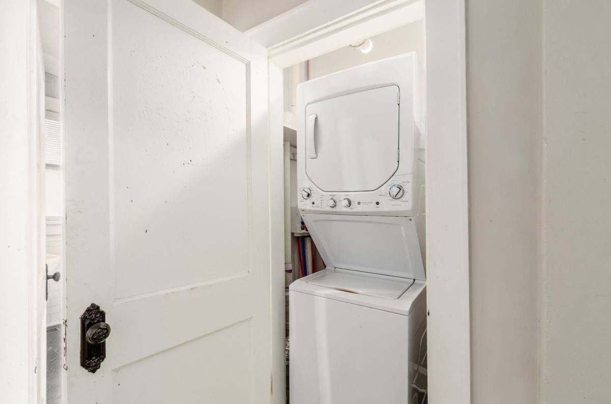 Apartment for rent at 24 E 2nd Ave #2, Columbus, OH 43201