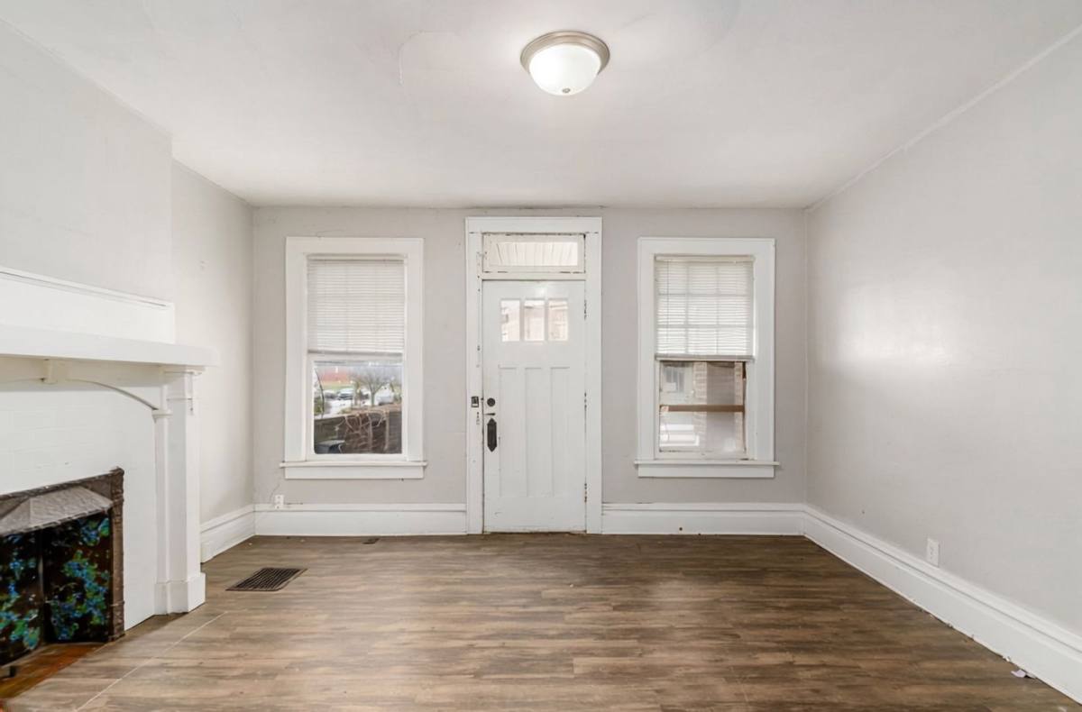 Apartment for rent at 24 E 2nd Ave #2, Columbus, OH 43201