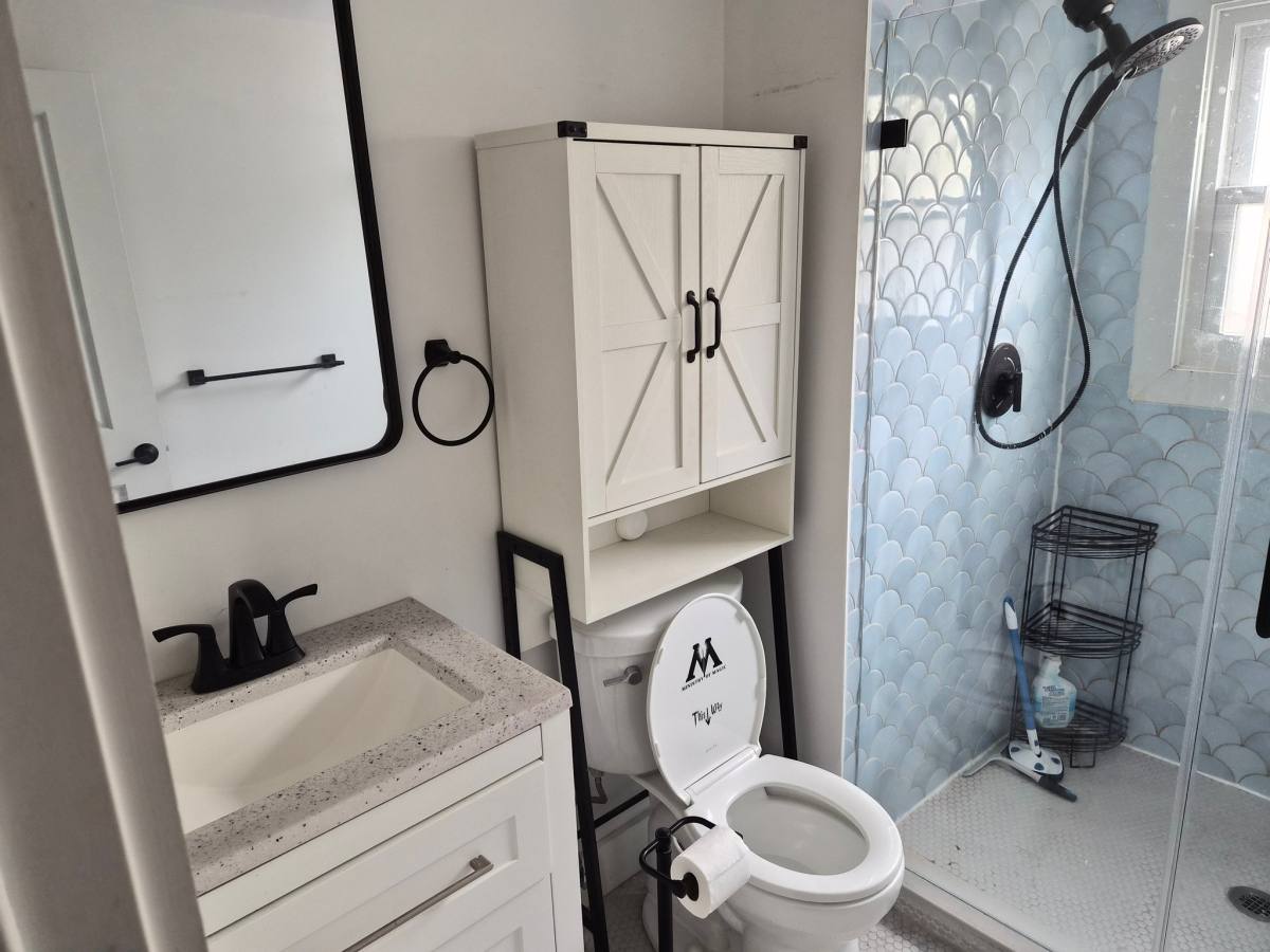 Apartment for rent at 263 Acushnet Ave #1E, New Bedford, MA 02740