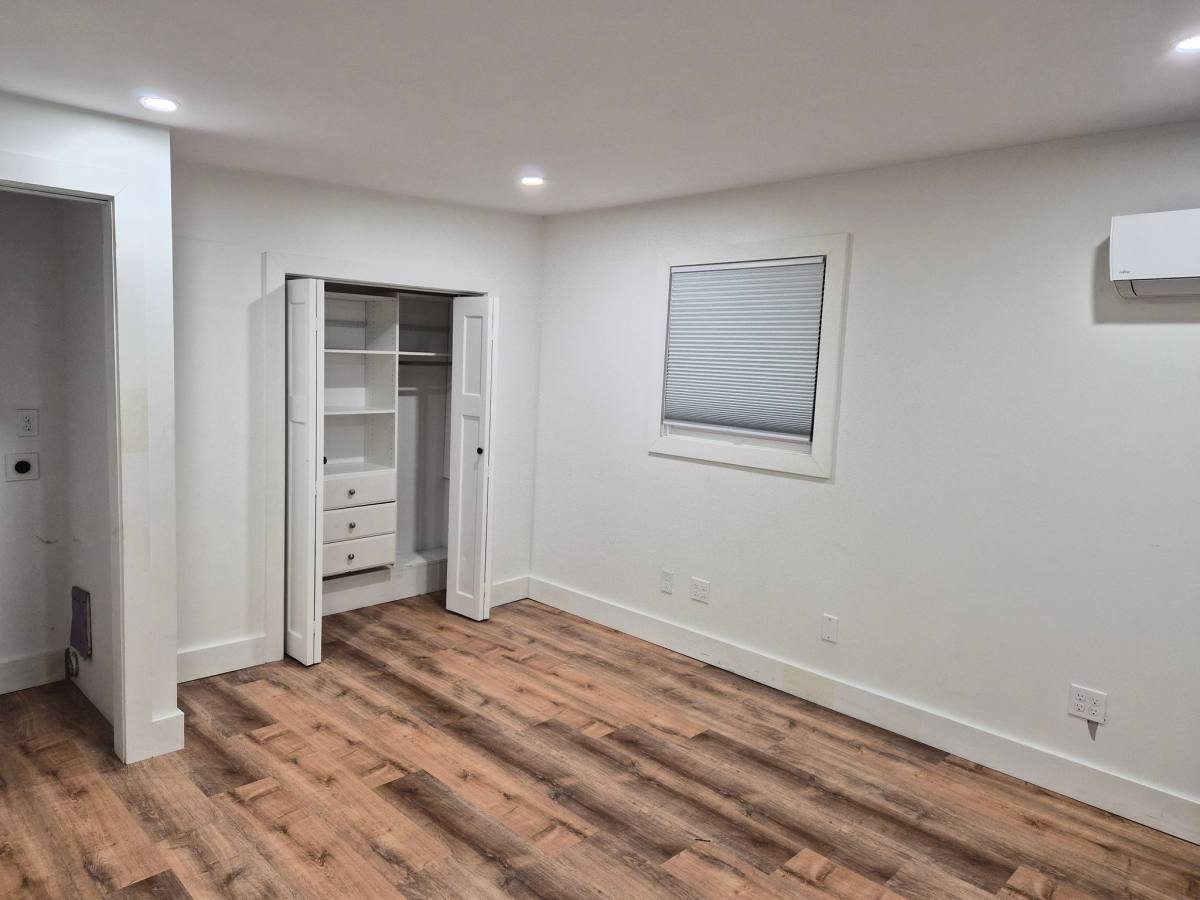 Apartment for rent at 263 Acushnet Ave #1E, New Bedford, MA 02740