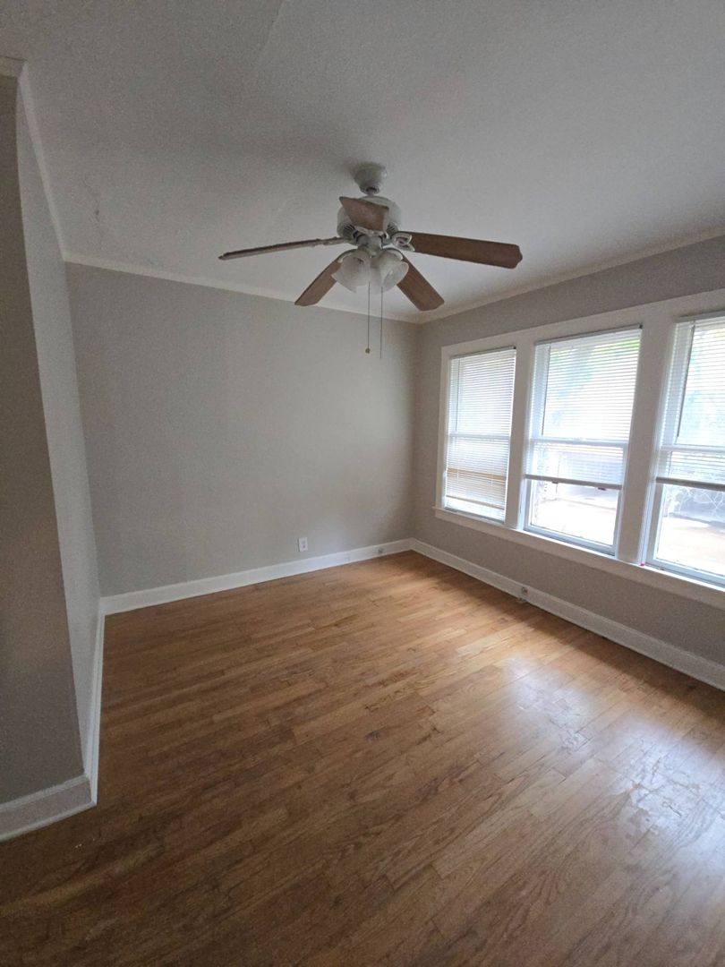 Apartment for rent at 4000 Hawthorne Ave, Dallas, TX 75219