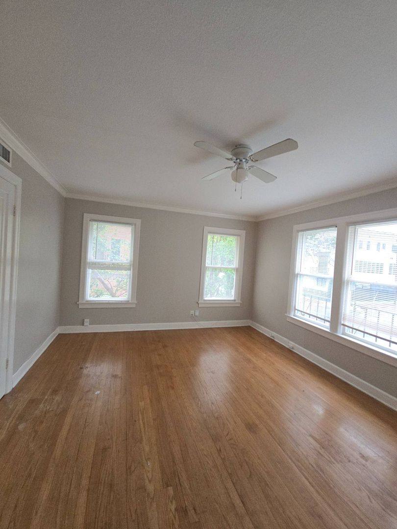 Apartment for rent at 4000 Hawthorne Ave, Dallas, TX 75219