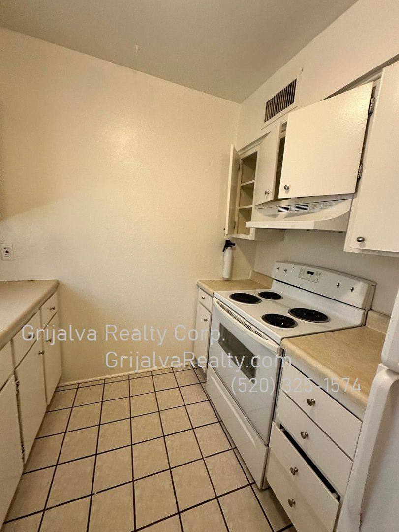 Apartment for rent at 1401 S Woodland, Tucson, AZ 85711