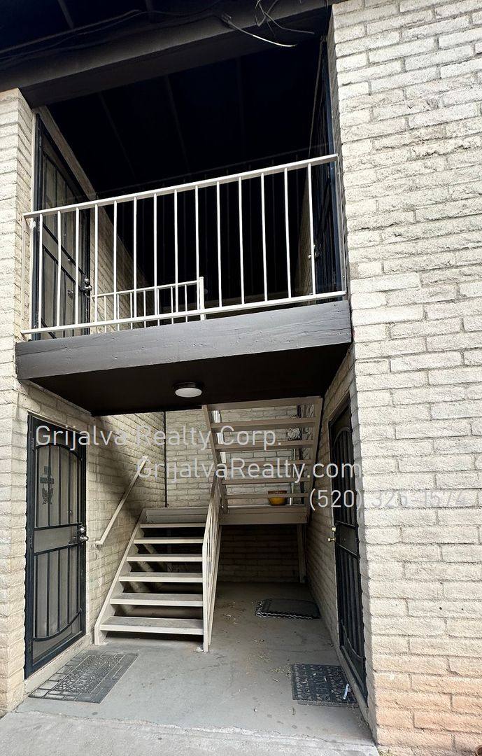 Apartment for rent at 1401 S Woodland, Tucson, AZ 85711
