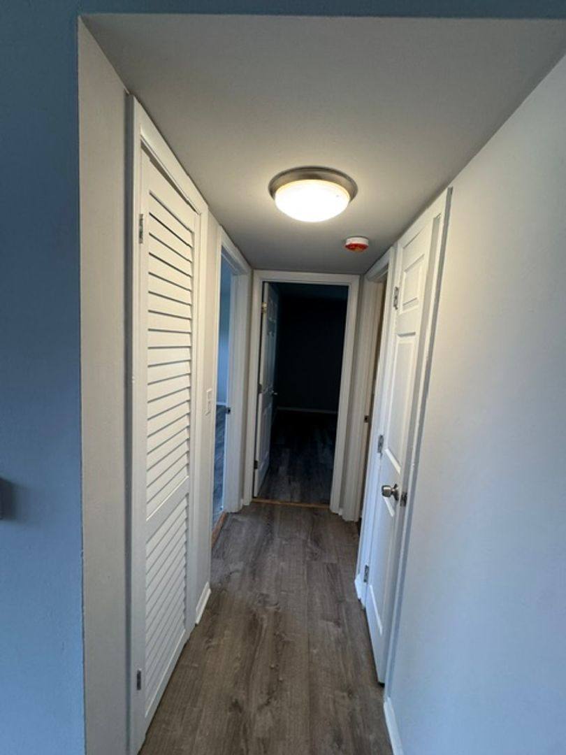 Apartment for rent at 1601 Reckinger Rd, Aurora, IL 60505