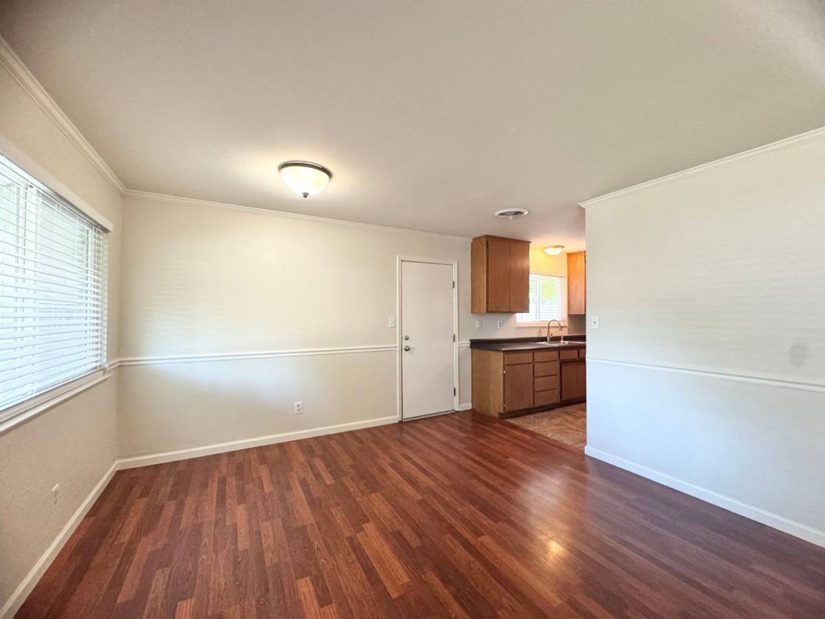House for rent at 860 Inyo St, Chico, CA 95928