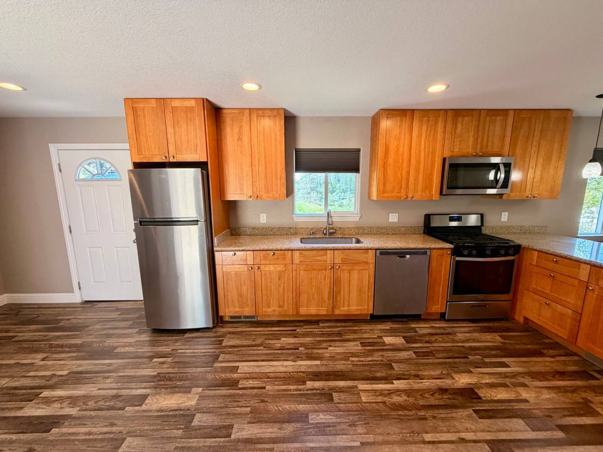 House for rent at 851 E Main St, Grass Valley, CA 95945