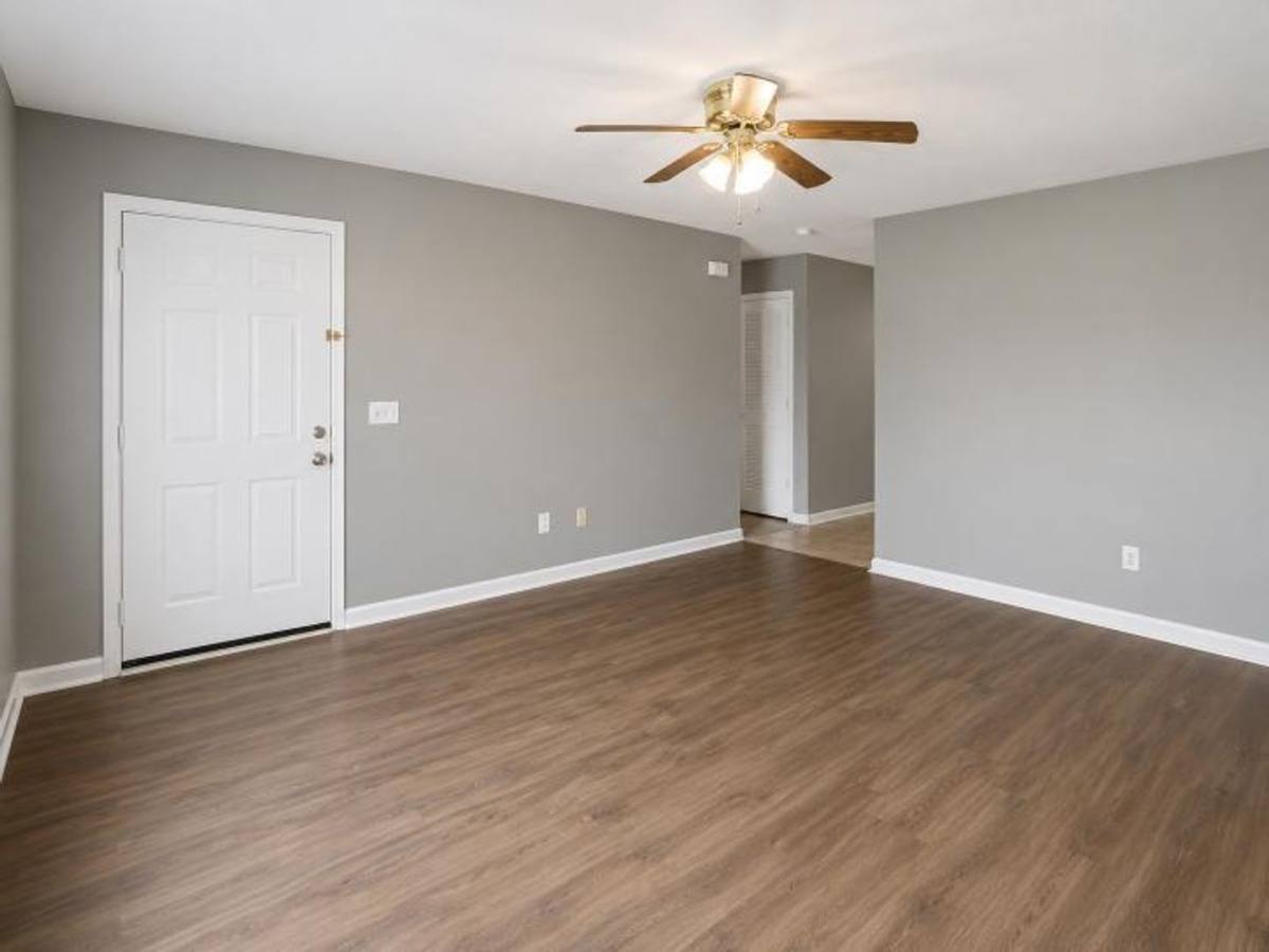 House for rent at 208 Ruf Dr, Oak Grove, KY 42262