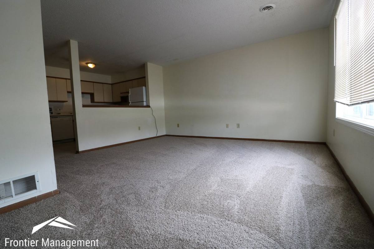 Condo for rent at 2528 Candlecrest Circle, Manhattan, KS 66503