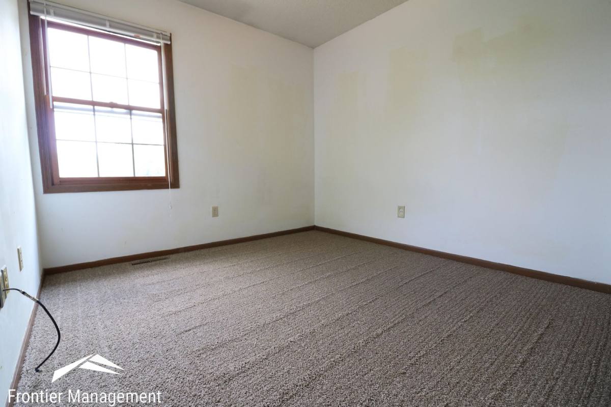 Condo for rent at 2528 Candlecrest Circle, Manhattan, KS 66503