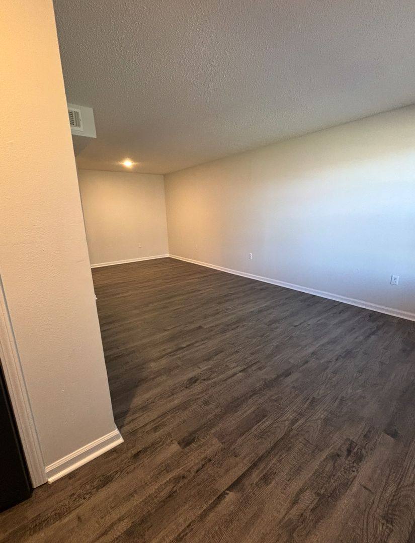 Apartment for rent at 463 Alexander Ave, Centreville, AL 35042