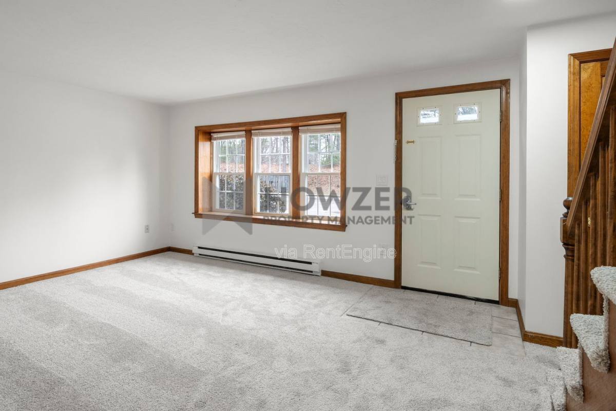 Townhouse for rent at 21 Pleasant Park, Millis, MA 02054