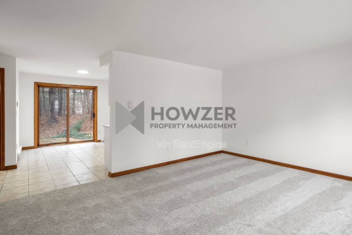Townhouse for rent at 21 Pleasant Park, Millis, MA 02054