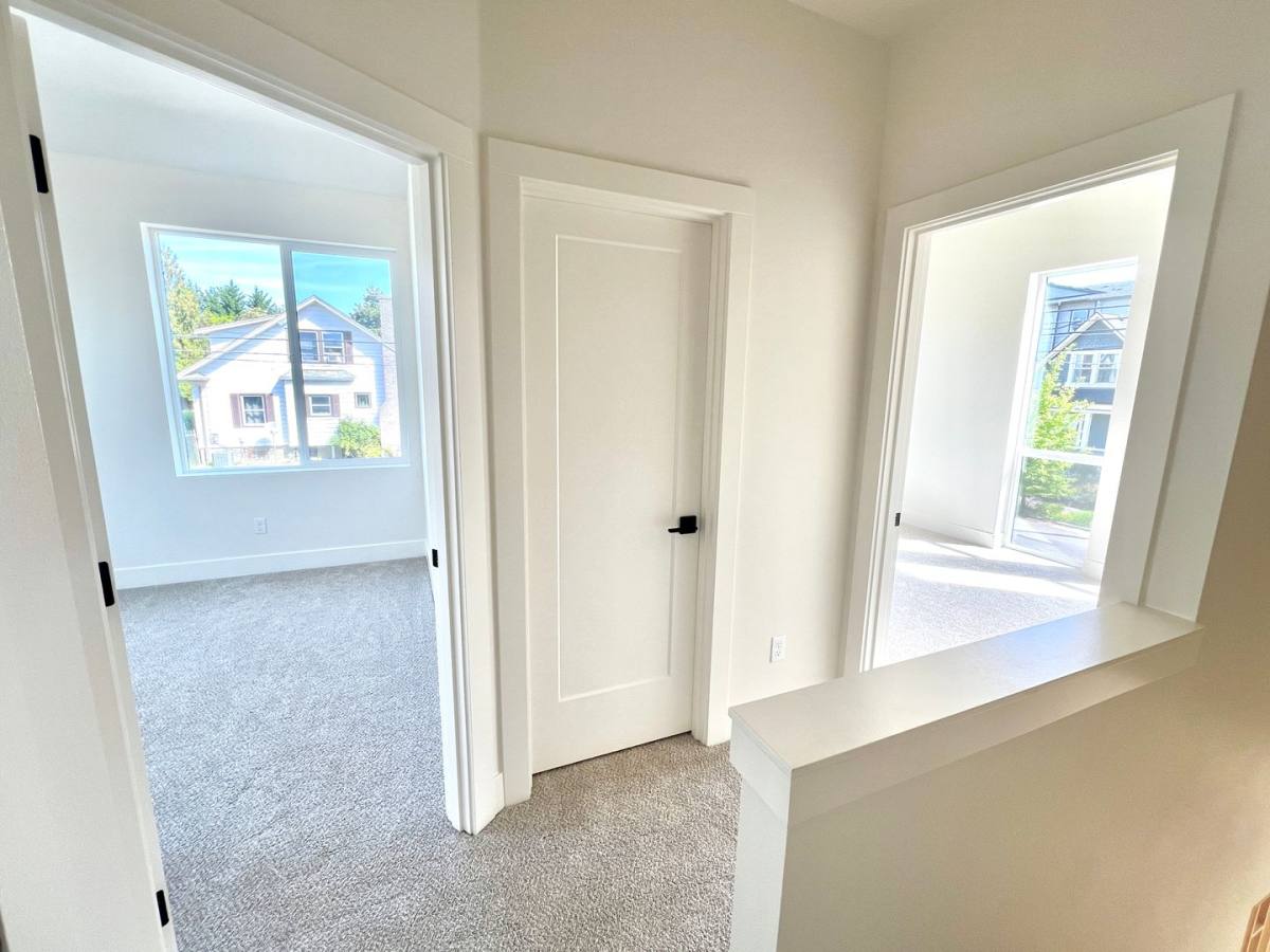 Townhouse for rent at 206 N Blandena St, Portland, OR 97217