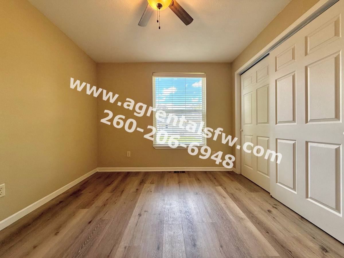 Apartment for rent at 337 Lincoln St, Auburn, IN 46706
