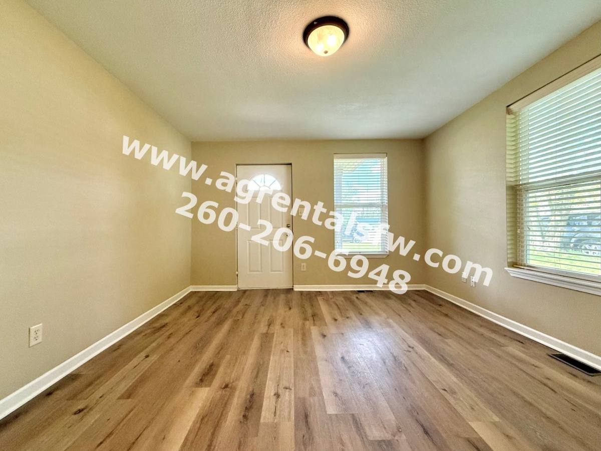 Apartment for rent at 337 Lincoln St, Auburn, IN 46706