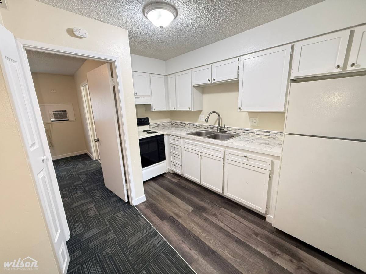 Apartment for rent at 702 N 2nd St, Yakima, WA 98901