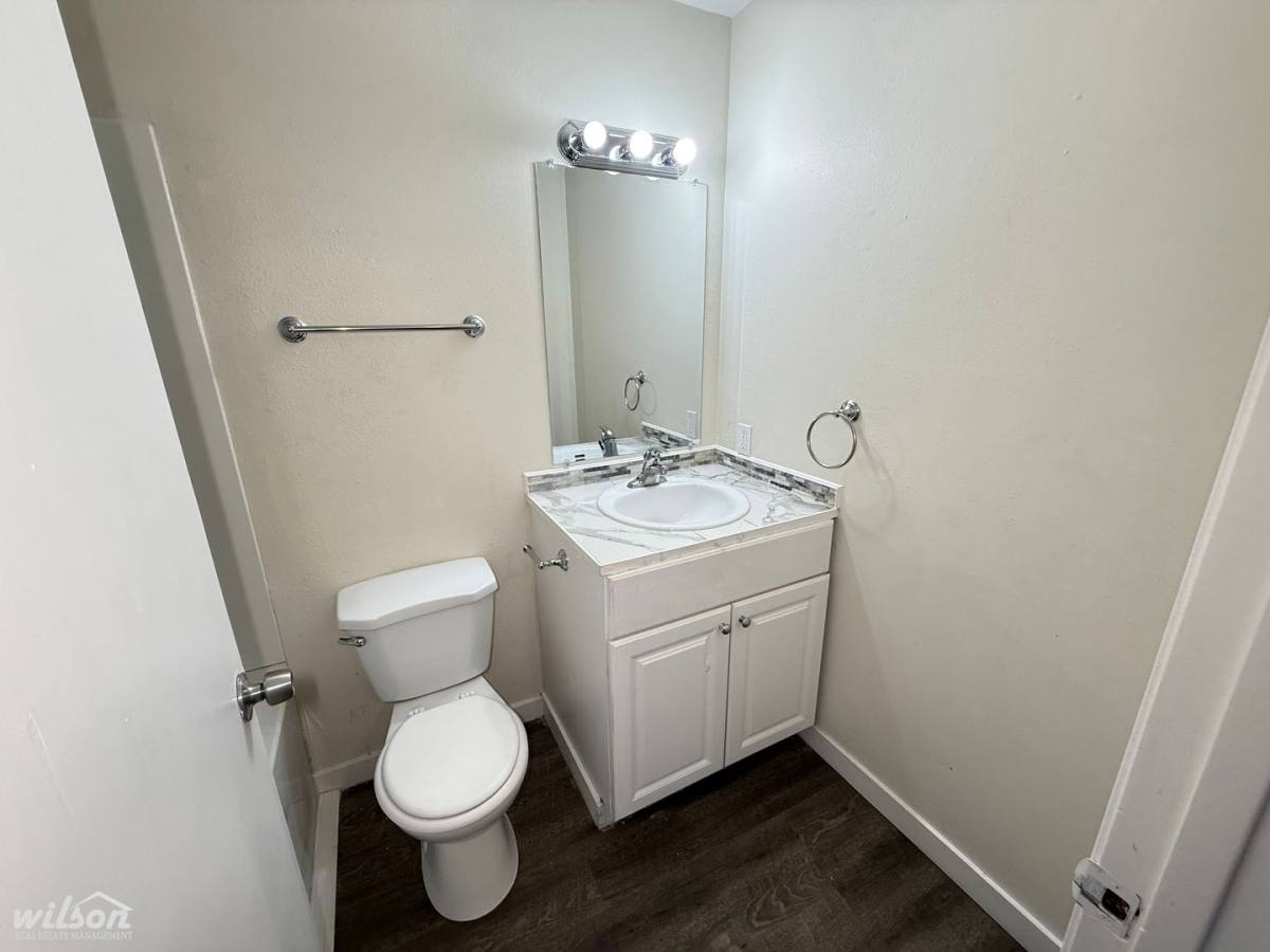 Apartment for rent at 702 N 2nd St, Yakima, WA 98901