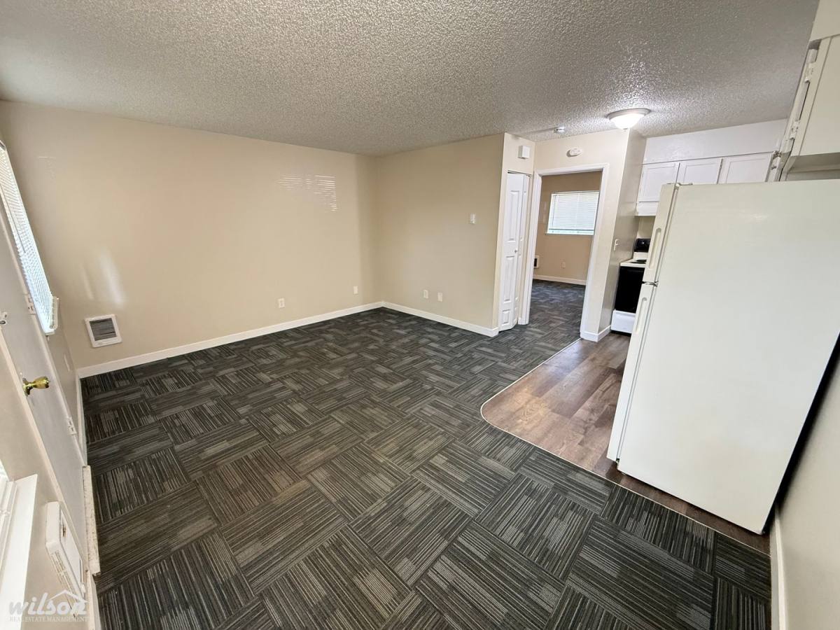 Apartment for rent at 702 N 2nd St, Yakima, WA 98901