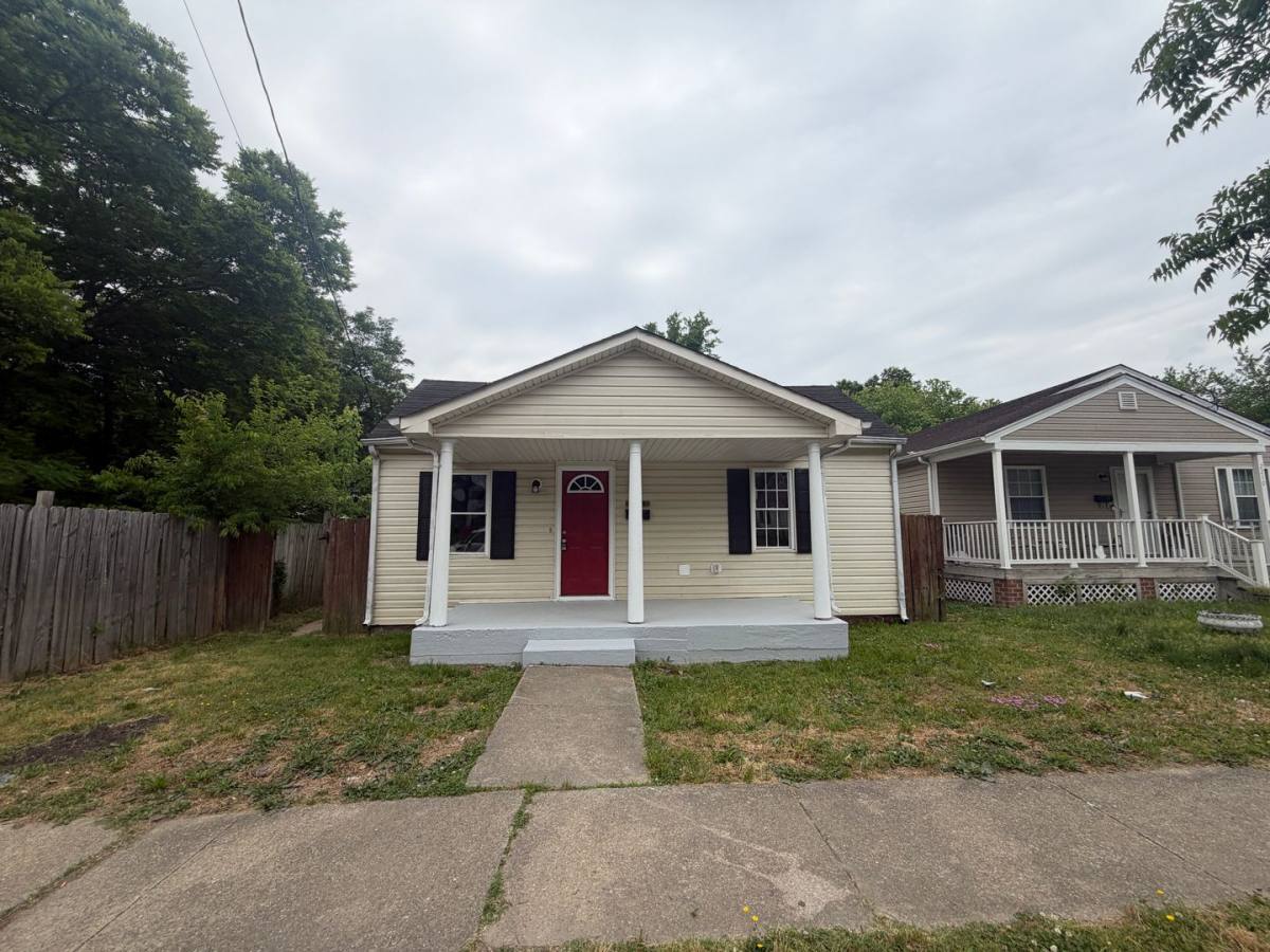 House for rent at 2208 Keswick Ave, Richmond, VA 23224