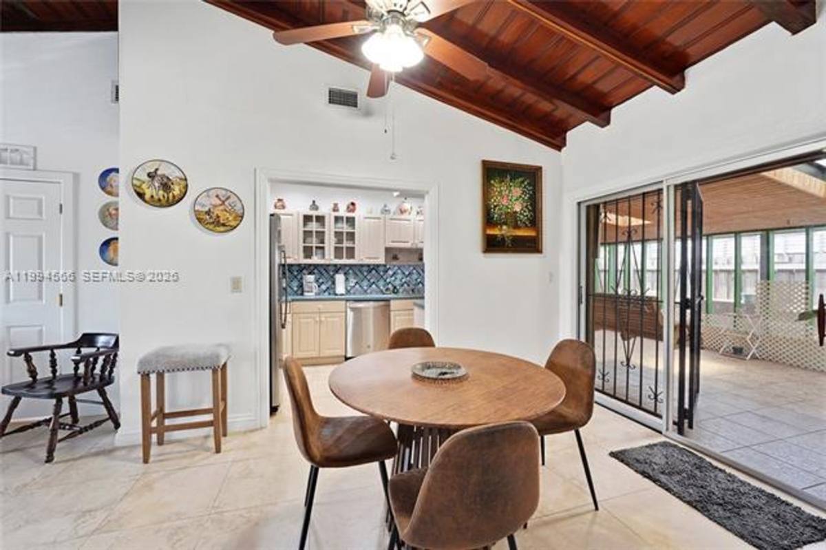 House for rent at 2834 SW 33rd Ave, Miami, FL 33133