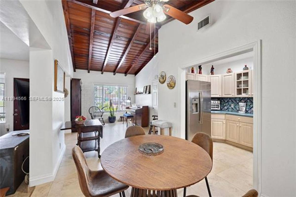 House for rent at 2834 SW 33rd Ave, Miami, FL 33133