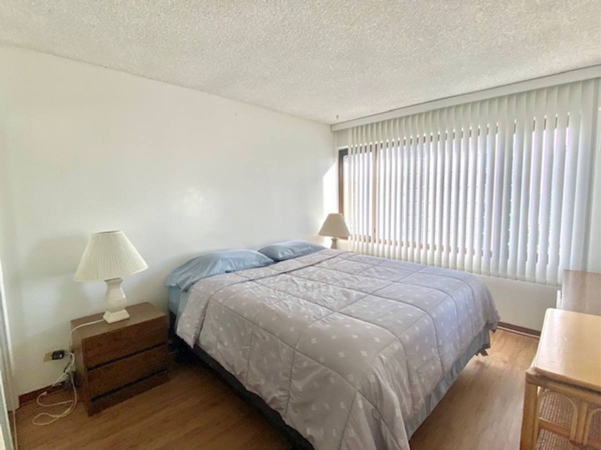 Apartment for rent at 2140 Kuhio Ave, Honolulu, HI 96815