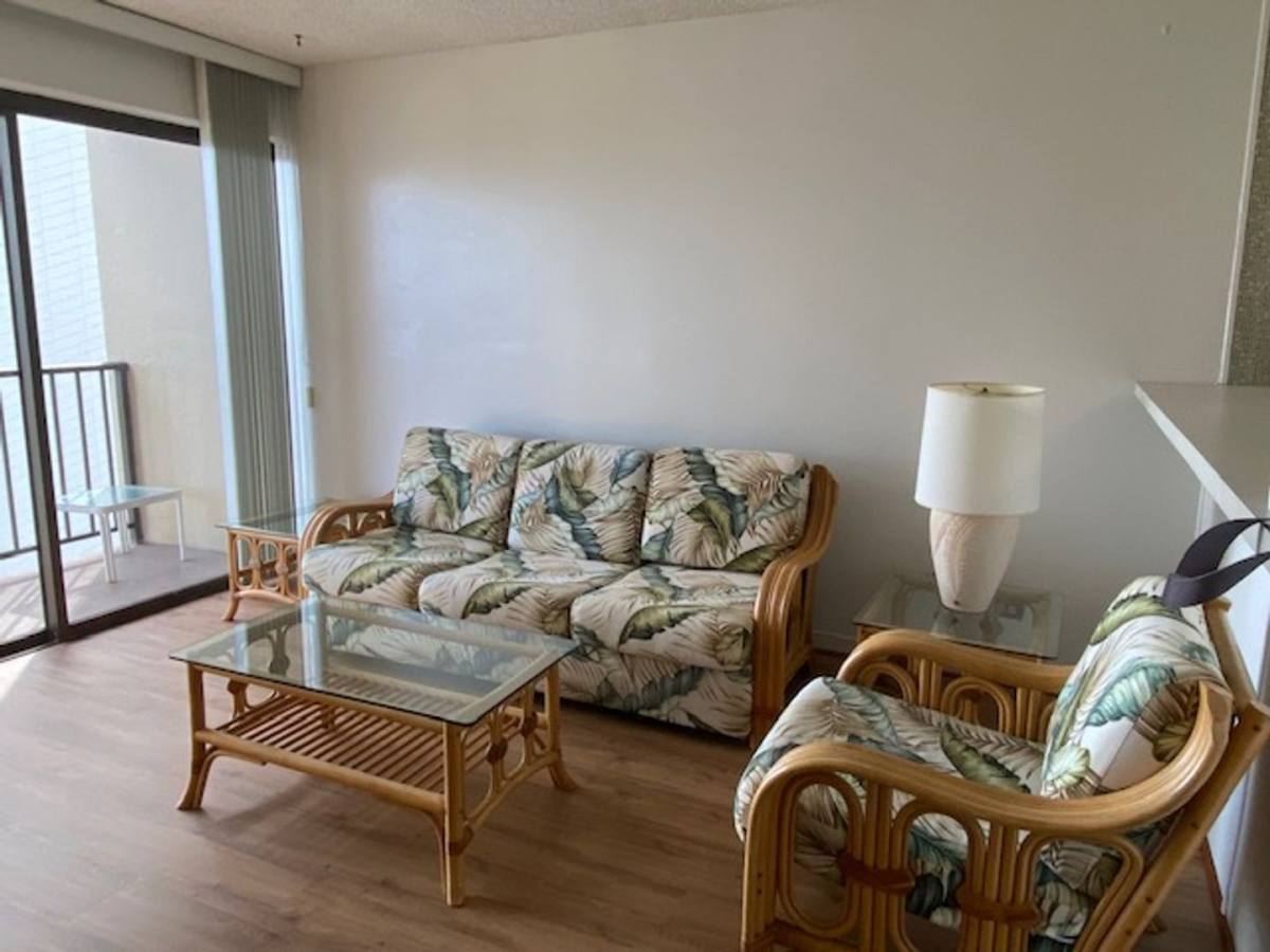 Apartment for rent at 2140 Kuhio Ave, Honolulu, HI 96815