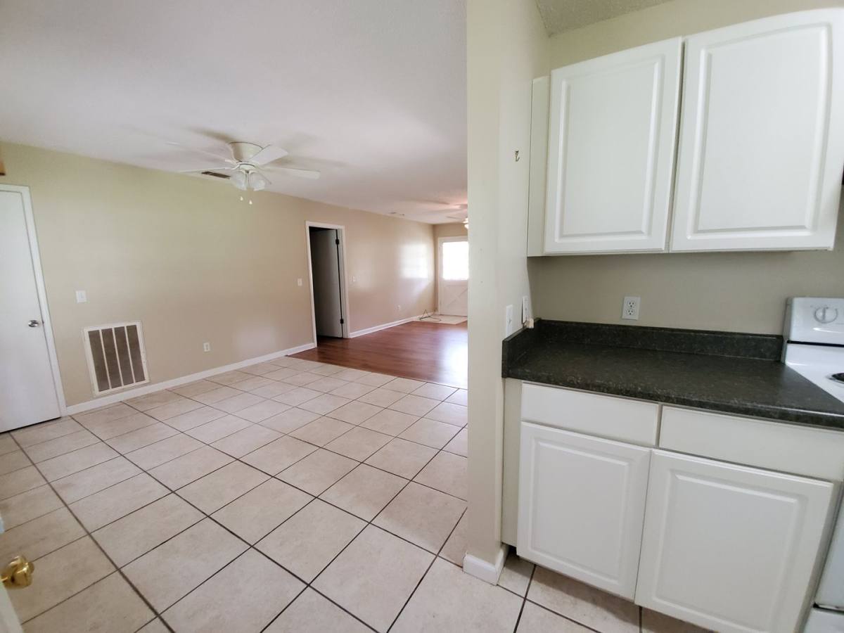 House for rent at 105 Springdale Rd, Statesboro, GA 30458