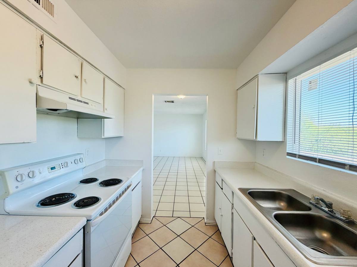 Apartment for rent at 1880 S San Antonio Dr, Tucson, AZ 85713