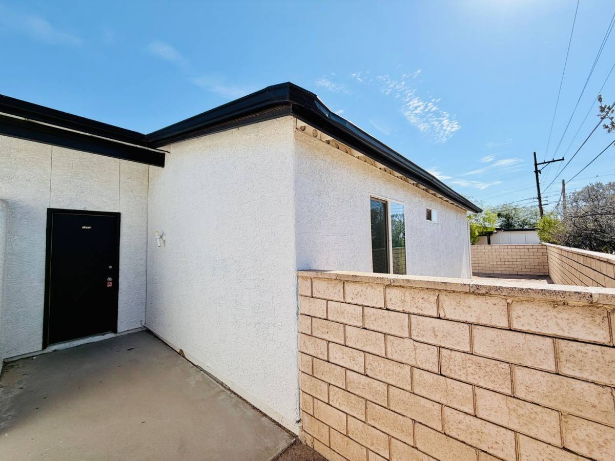 Apartment for rent at 1880 S San Antonio Dr, Tucson, AZ 85713