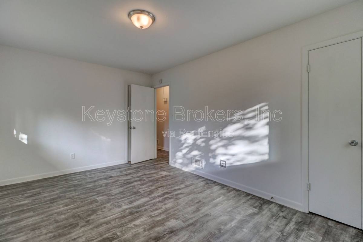 House for rent at 8774 Channing Dr, Jonesboro, GA 30238