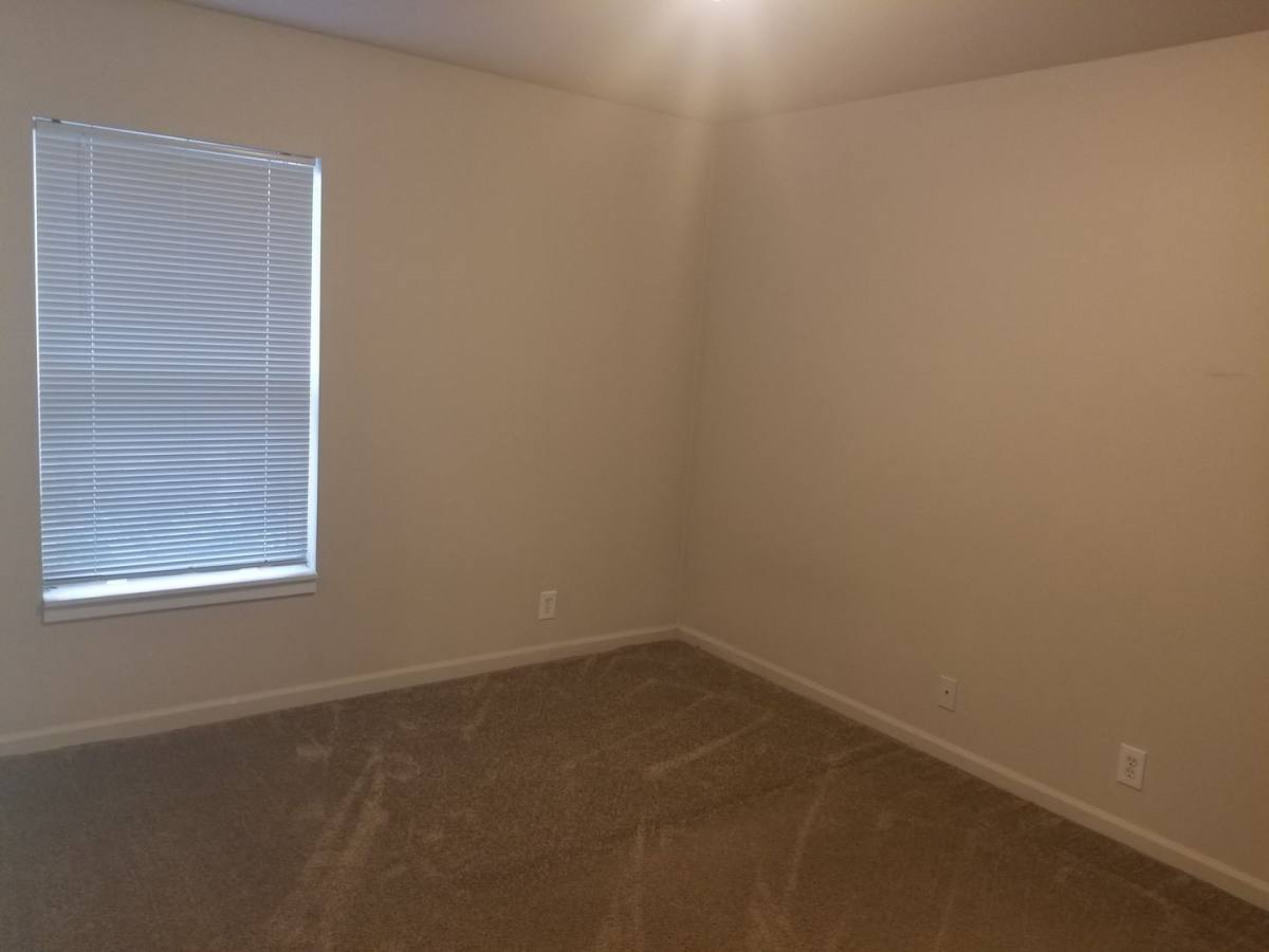 Apartment for rent at 153 E Adams Ave, Sisters, OR 97759